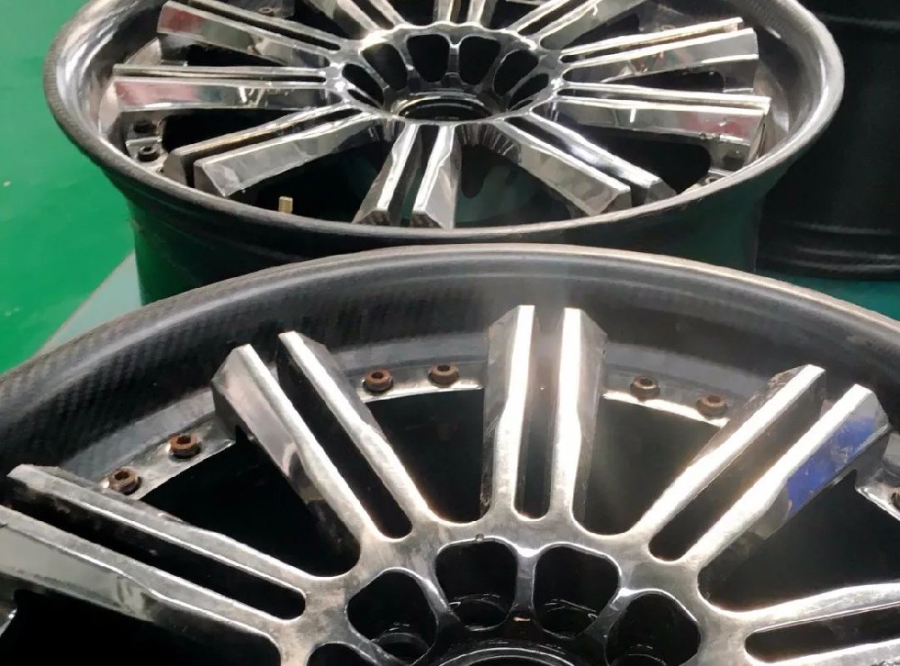 碳纖維制品噴砂機(jī) 碳纖維制品噴砂機(jī)