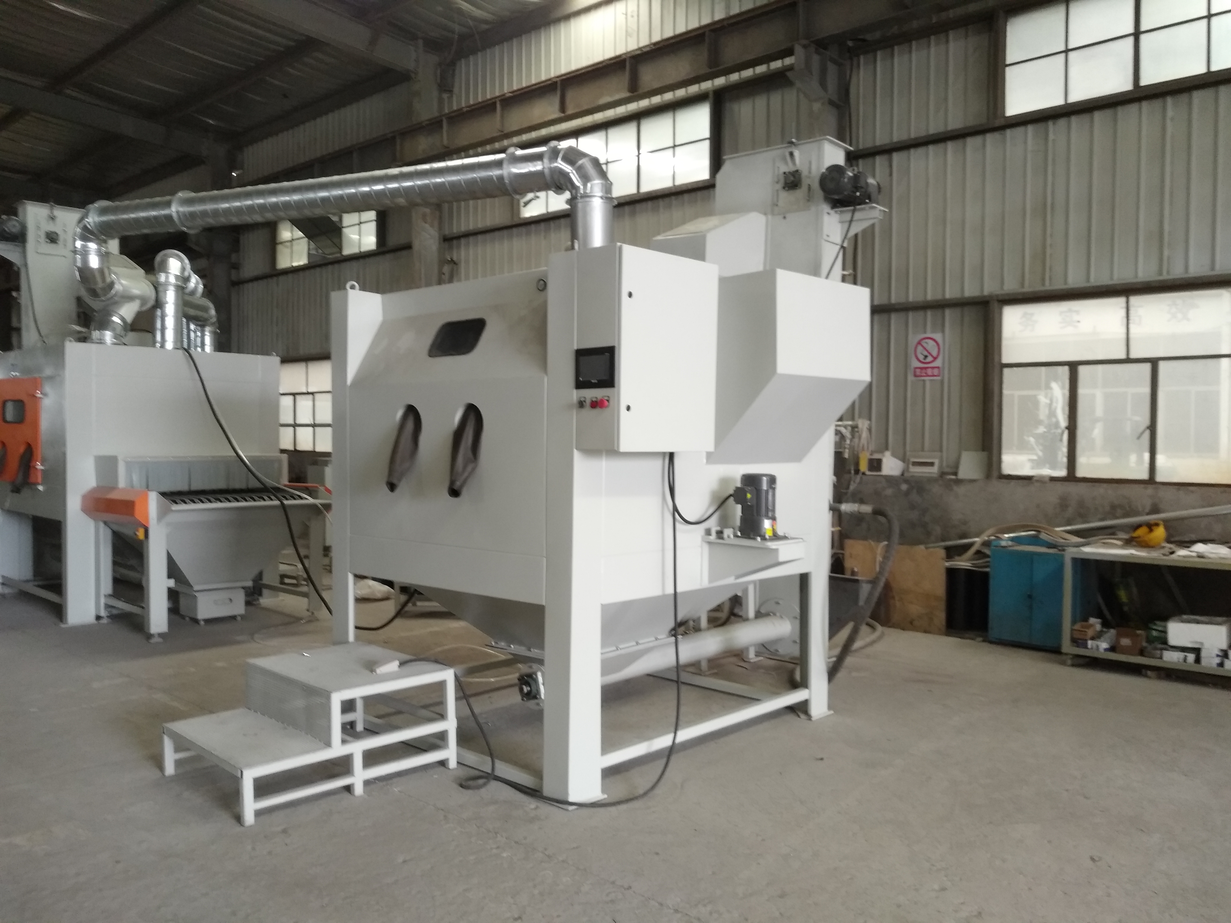 鍍膜機(jī)護(hù)板噴砂機(jī) 鍍膜機(jī)護(hù)板噴砂機(jī)