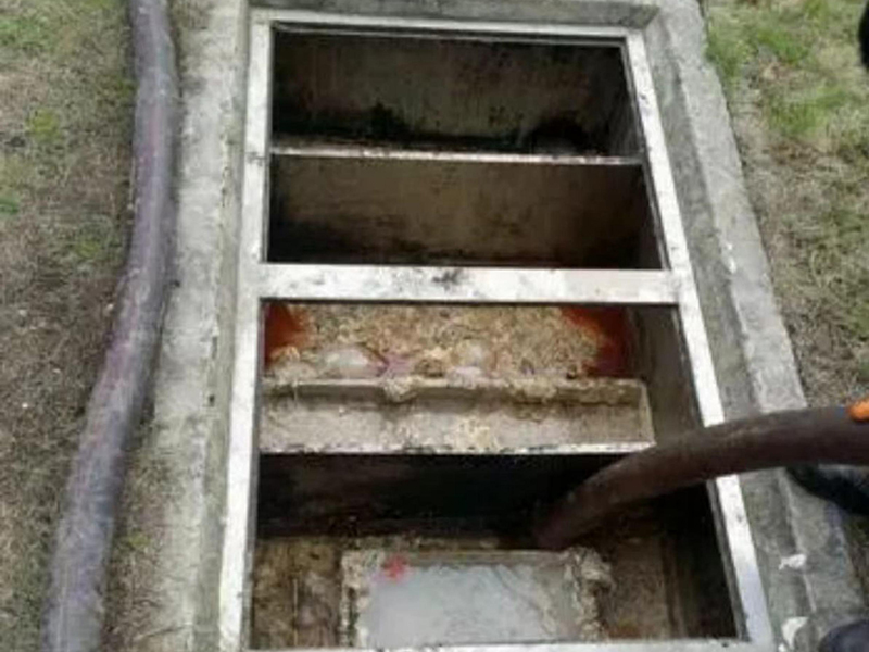 專業(yè)隔油池處理服務